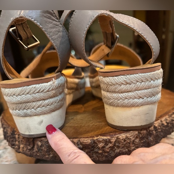 Lucky Brand Joodith grey/tan platform leather espadrille wedge sandal. Rope - Picture 6 of 10